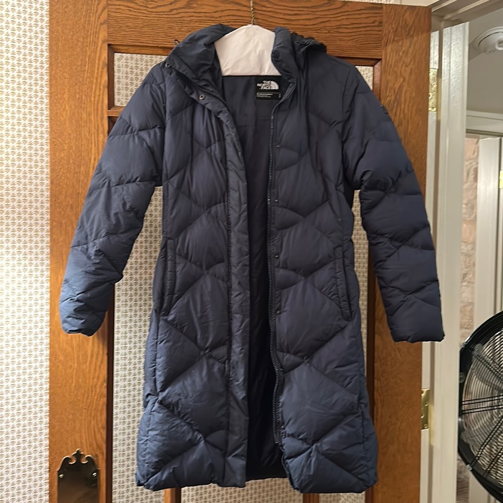 North Face Goose down navy 3/4 length coat with hood.